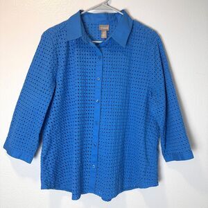 Chico's Women's Size 2 Eyelet Shirt Blue 3/4 Sleeve Embroidered